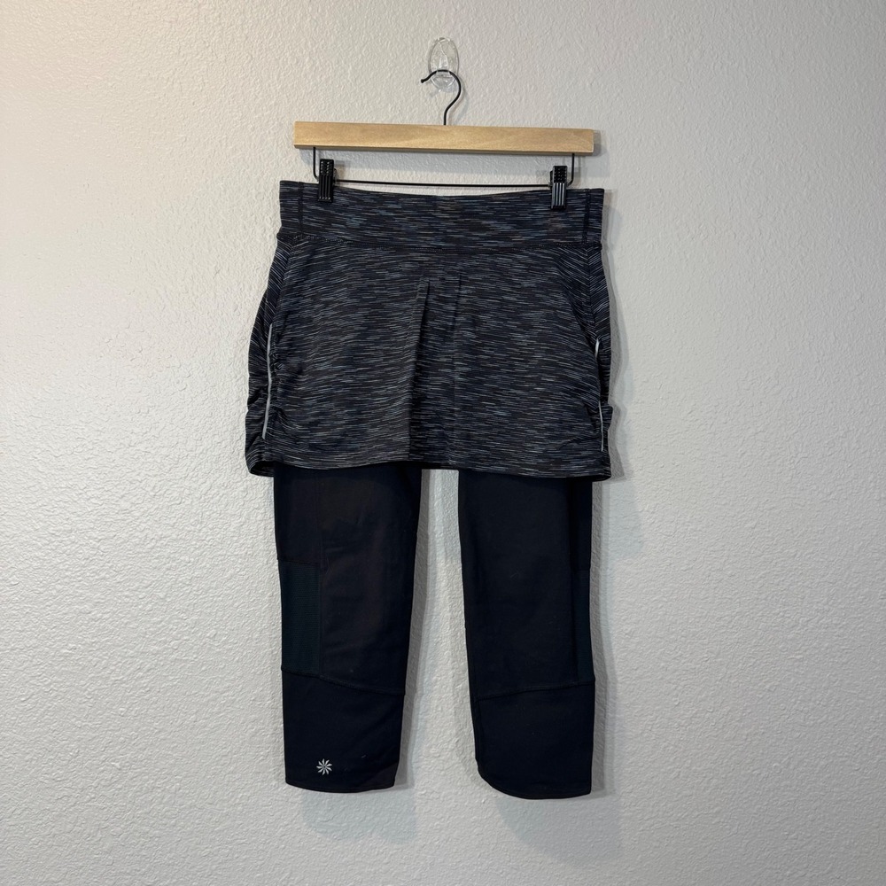 Athleta Size M Black Space Dye Running Reflective Skapri Skirted Capri 919077